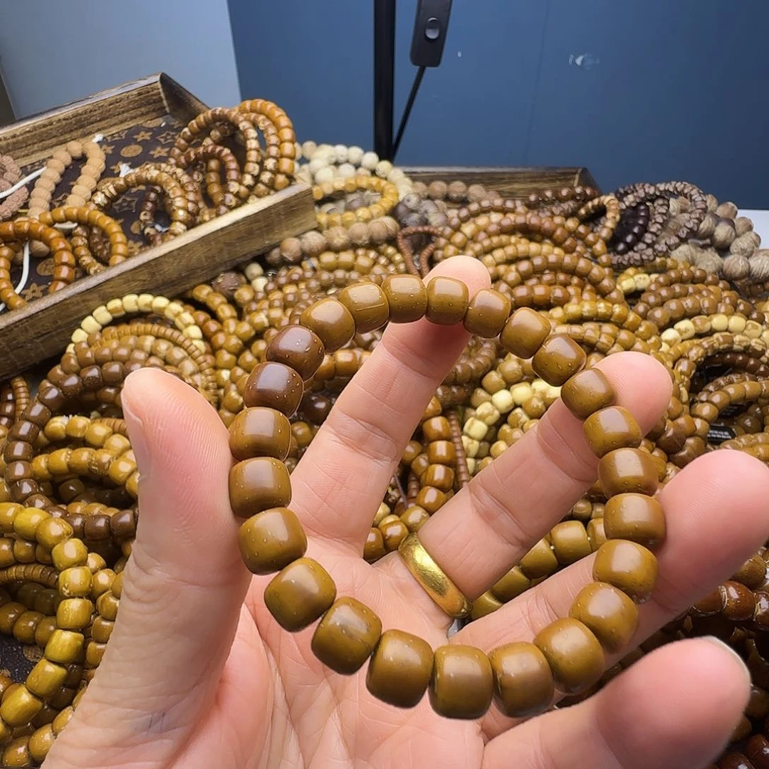 无非金属.*c实心鼠包牛津红