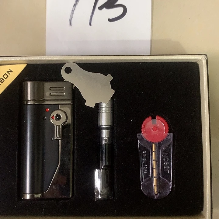 ****I71号中帮打火机礼盒