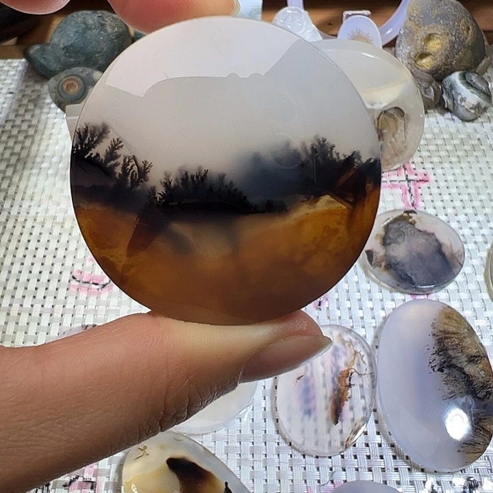 玛瑙/玉髓未镶嵌颈饰