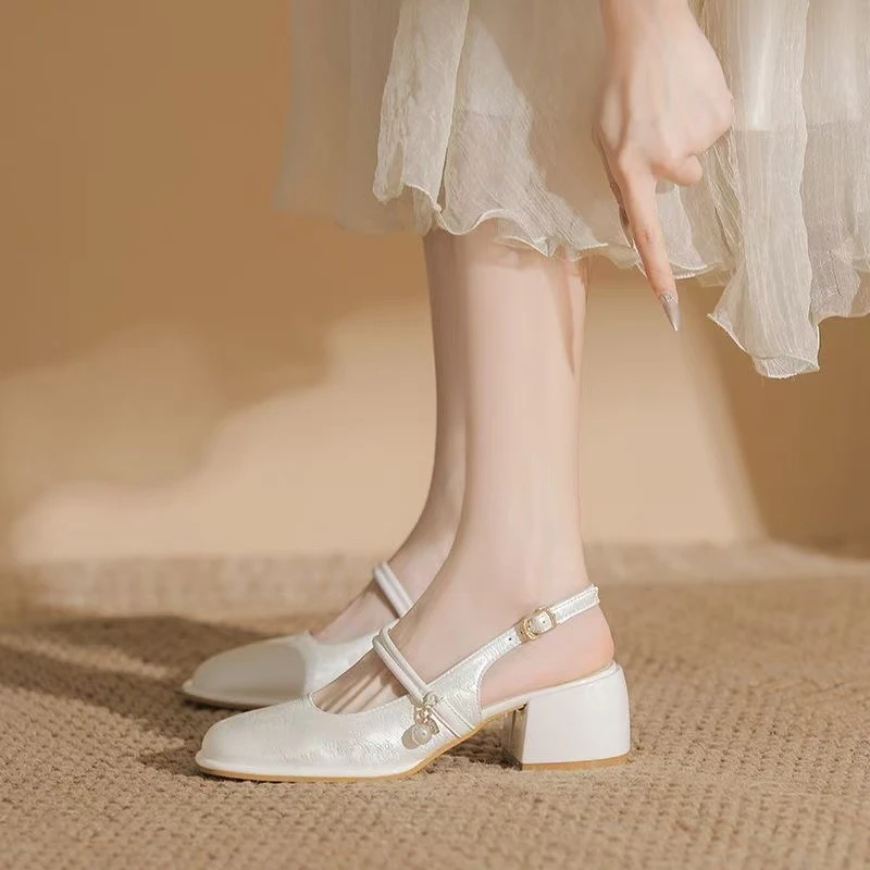 凉鞋女式包头法式仙女风粗跟女士优雅玛丽珍2025单鞋洋气夏季女