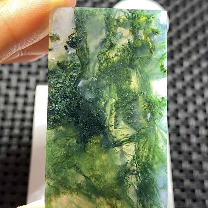 未镶嵌颈饰玛瑙/玉髓娜***样