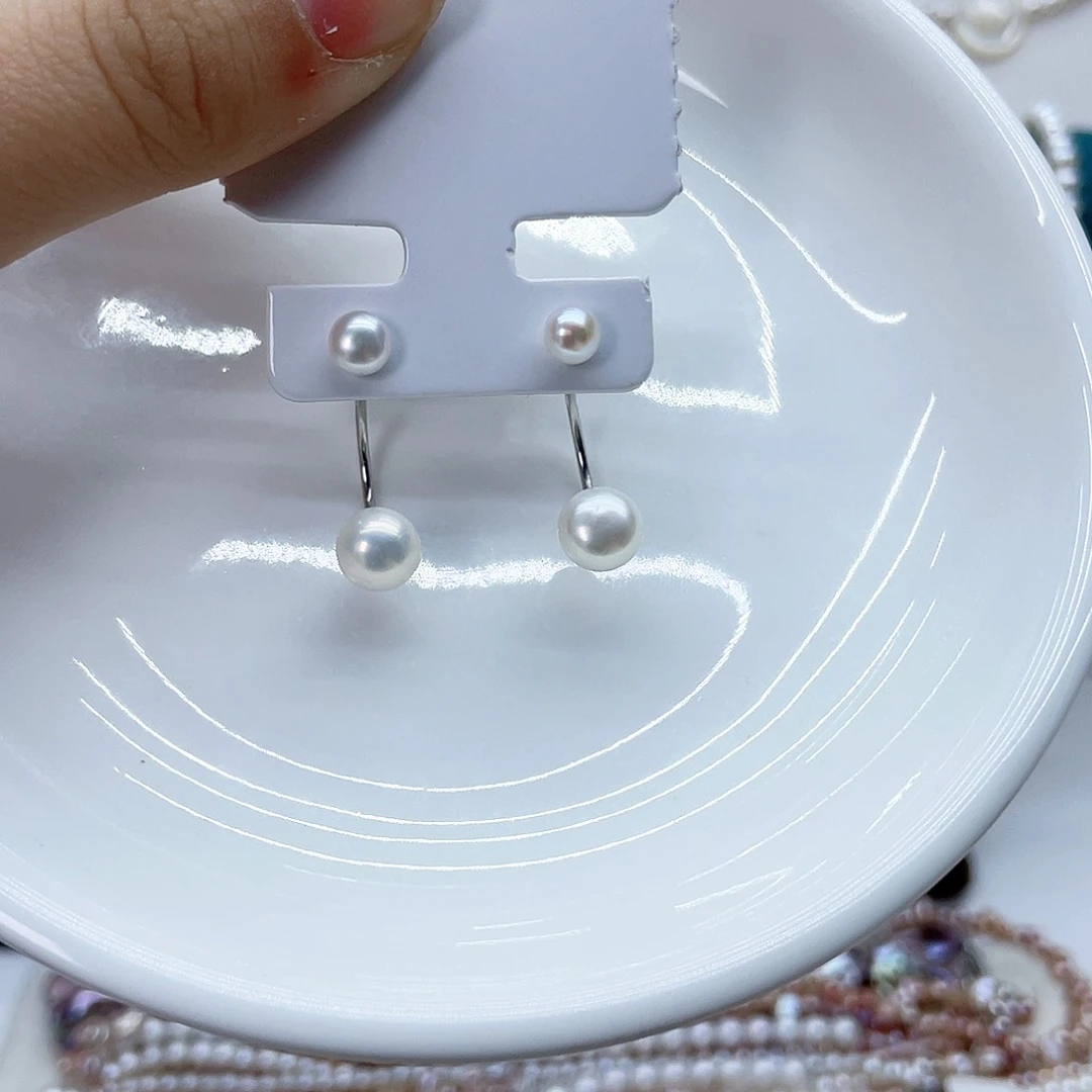 银S925镶嵌耳饰淡水珍珠