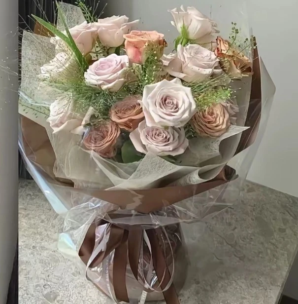 花木澜花卉—惊喜套餐十支单头玫瑰+十支多头玫瑰+十支配花