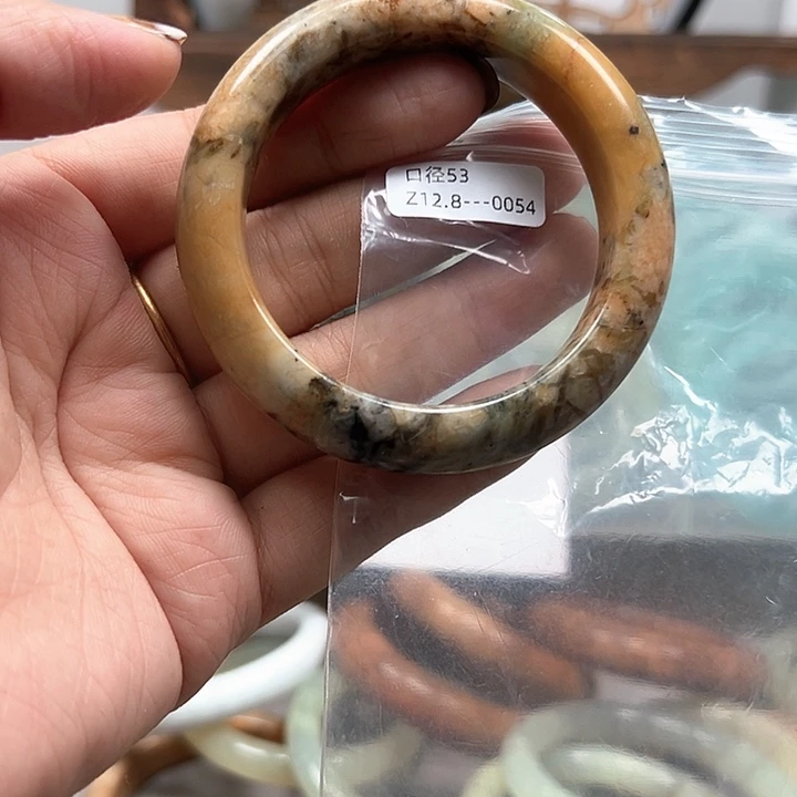 合金蛇纹石玉手镯