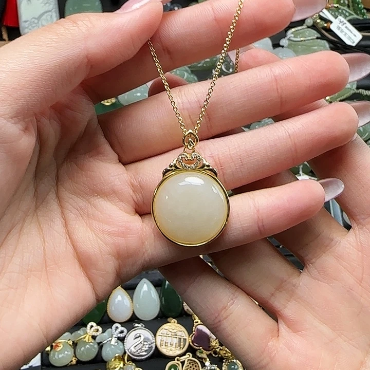 和田玉银S925镶嵌吊坠(赠链)