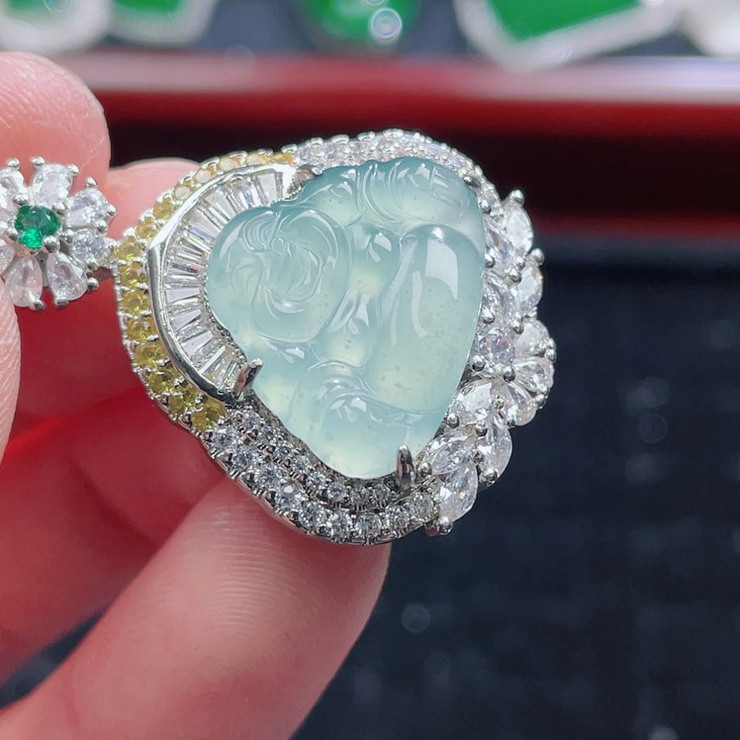 翡翠颈饰未镶嵌186，