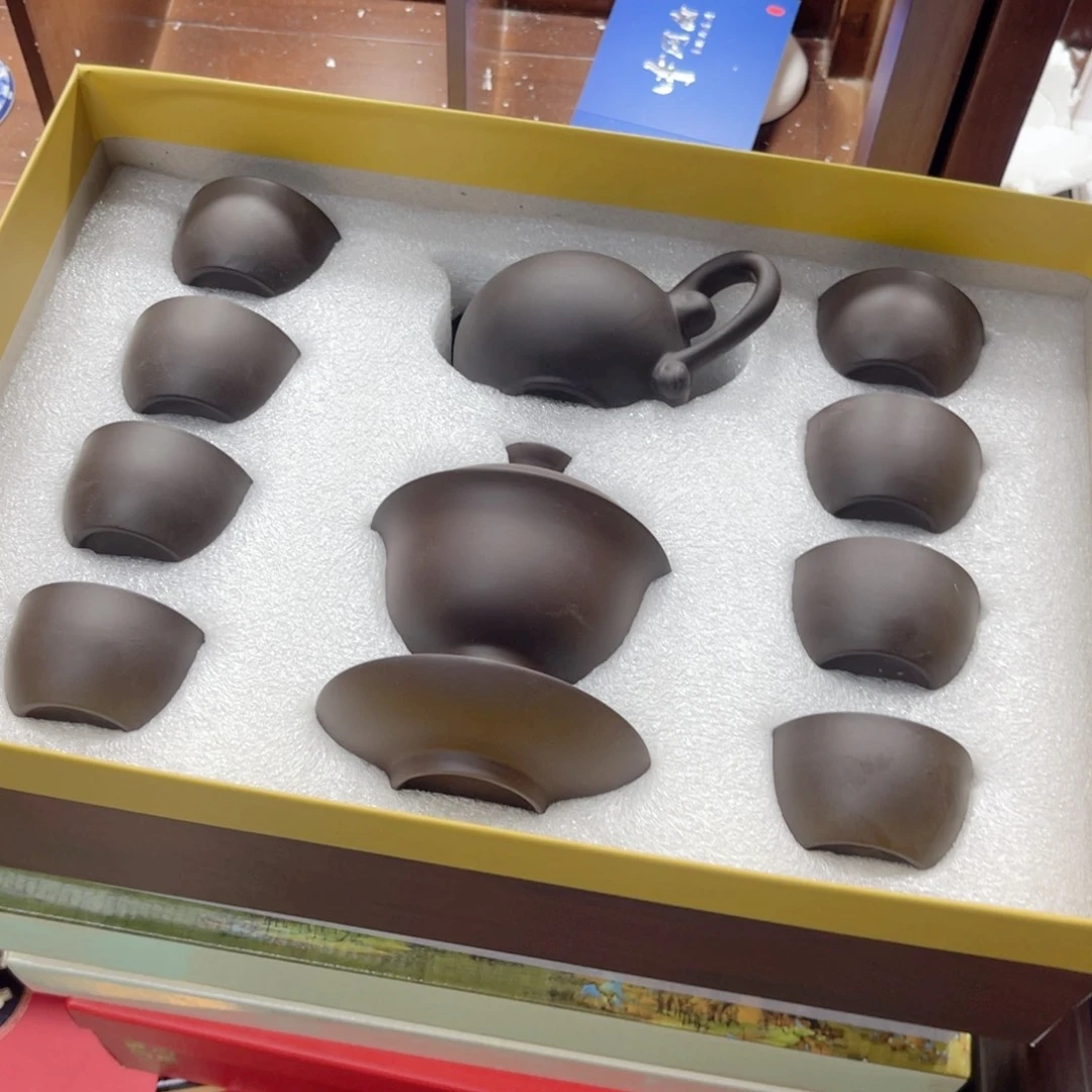 孤品茶具套装等等。