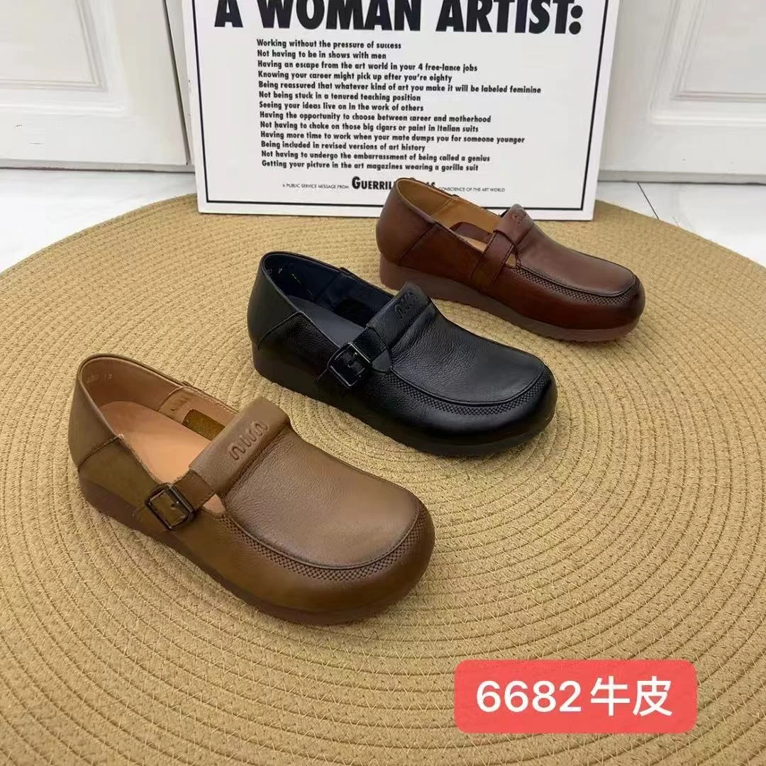 现货6682新款软底舒适妈妈鞋平底丁子头头层牛皮休闲鞋