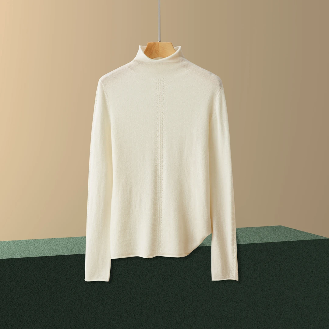 侖敦豪仕｜女士自由中领局部绞花美丽诺羊毛打底衫20377