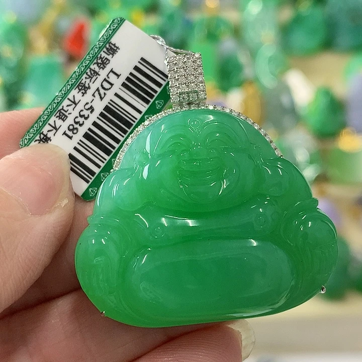 翡翠颈饰18K金镶嵌挂件