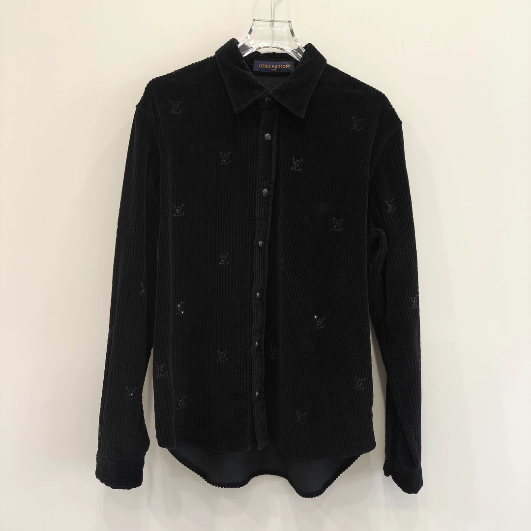 全新未使用 LV 路易威登水晶图案镶嵌单排扣长袖衬衫 尺码m