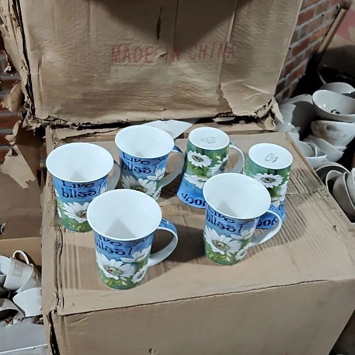 摆件陶瓷盘子碗啥都有