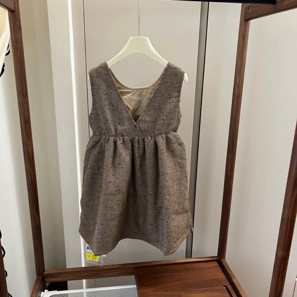 【编号R672】YQ3223-13-儿童小香风背心裙 咖色-CC+KIDS