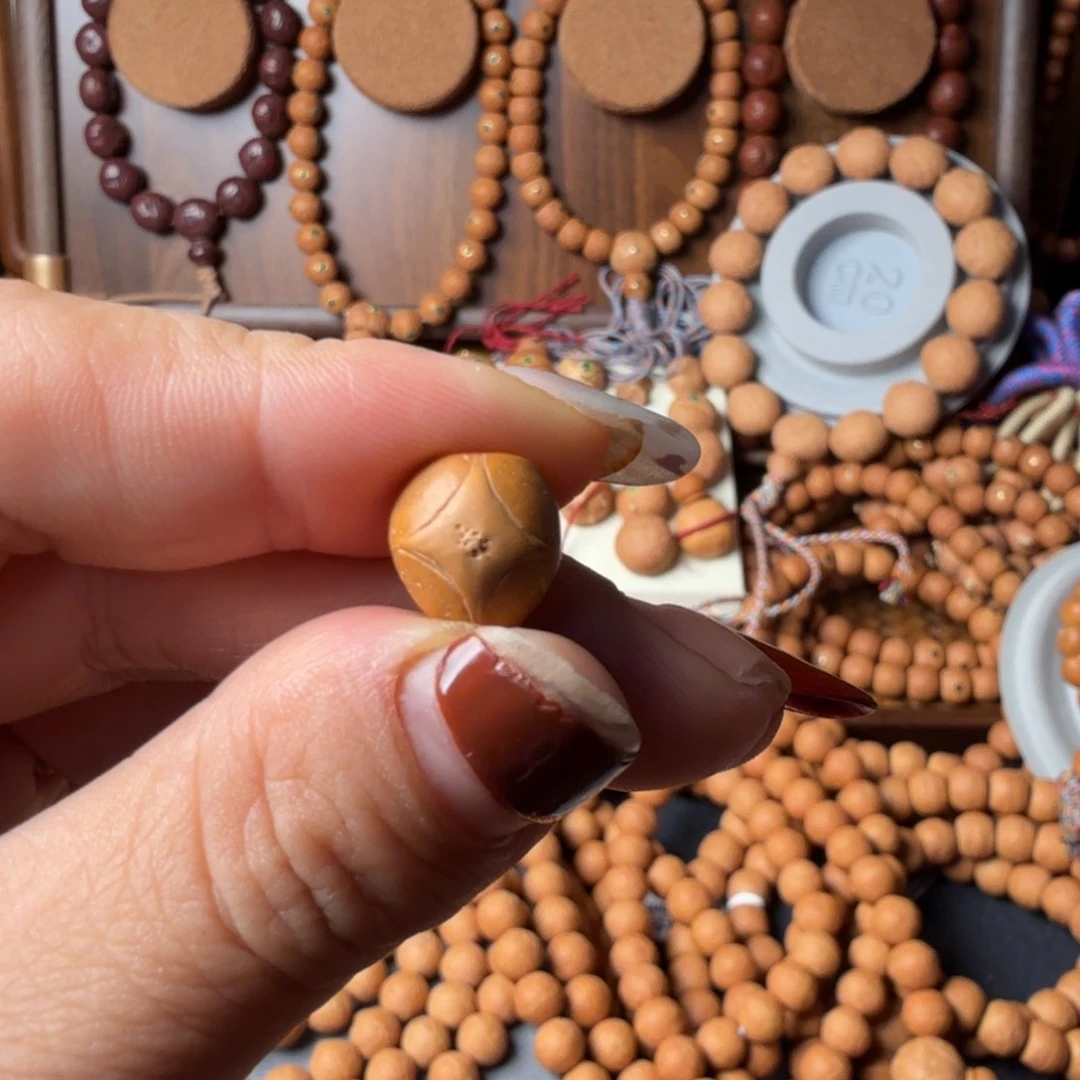 把件凤眼菩提麒麟塔