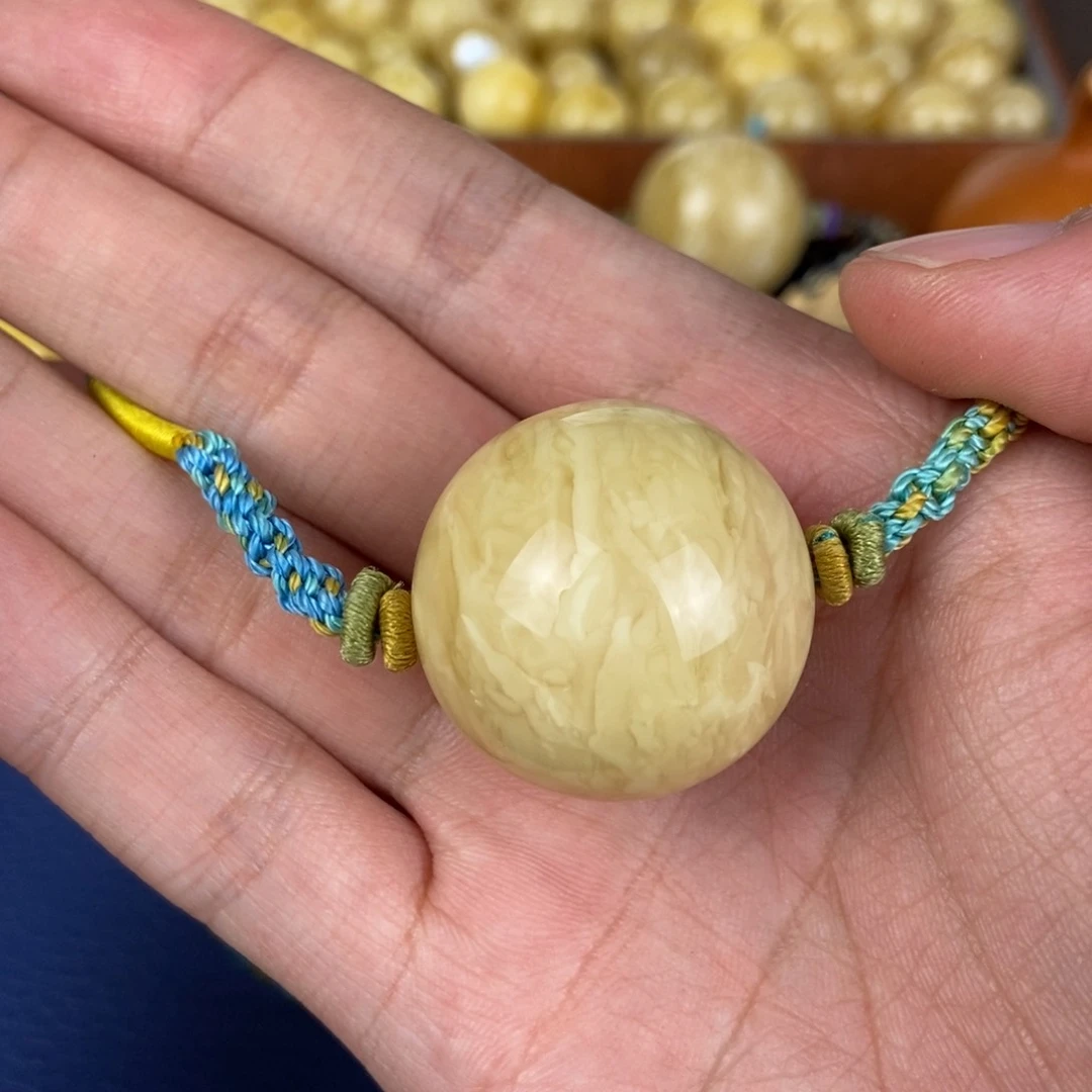 未镶嵌蜜蜡裸石蜜蜡