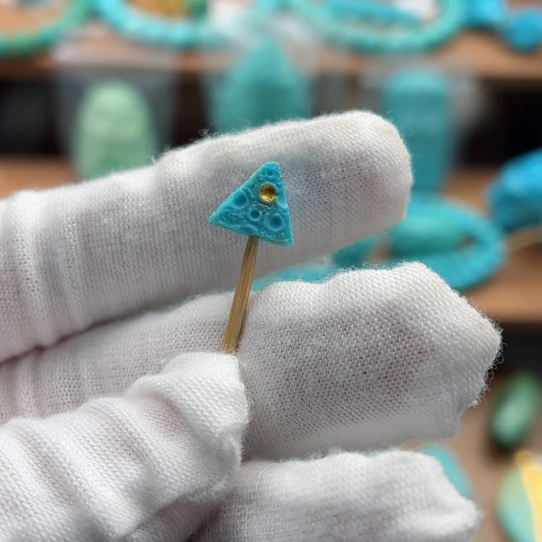 绿松石未镶嵌奶酪