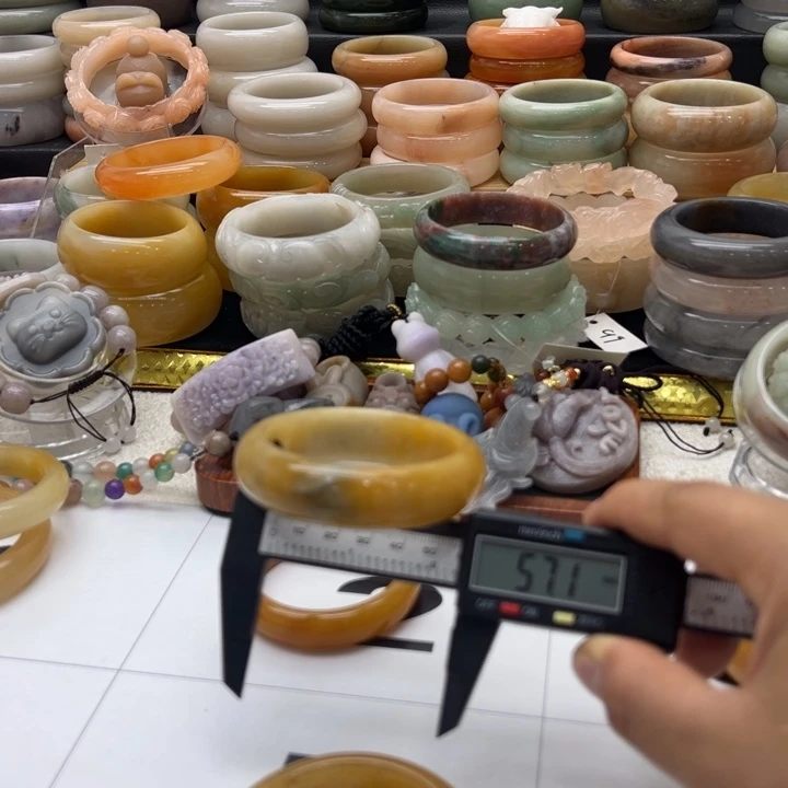 石英岩玉合金手镯