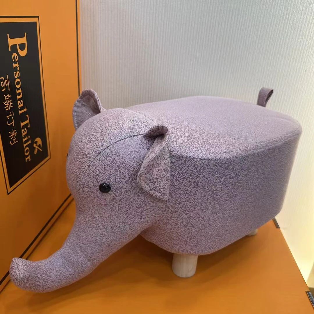 北欧风卡通儿童凳便携带小象凳  F12