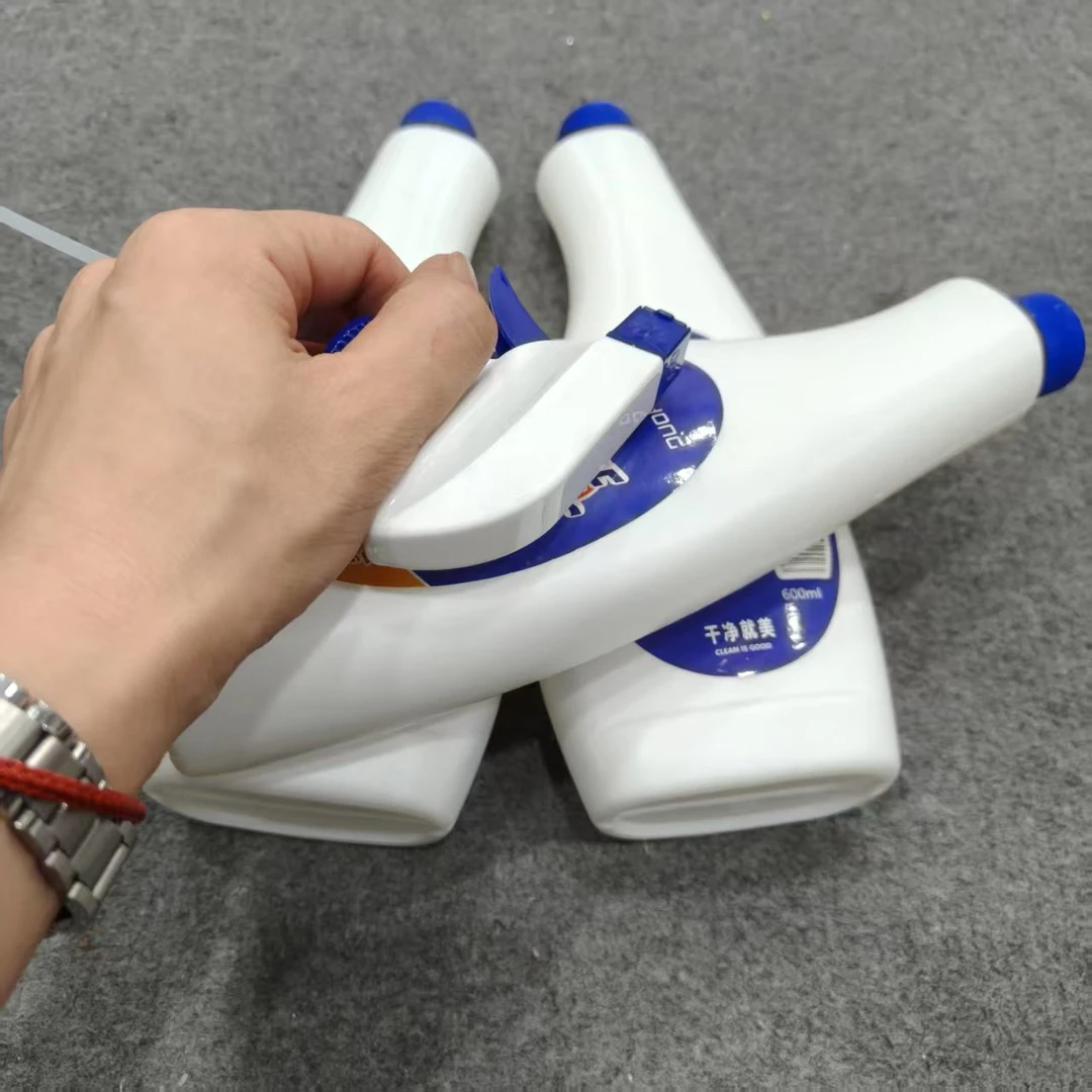 发3瓶  多功能油污净（柠檬香型）