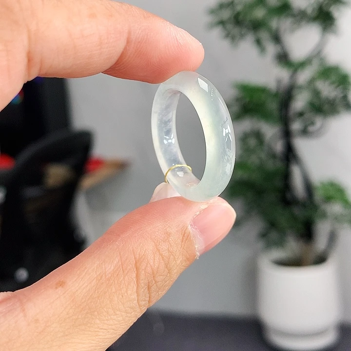 翡翠未镶嵌戒指19号