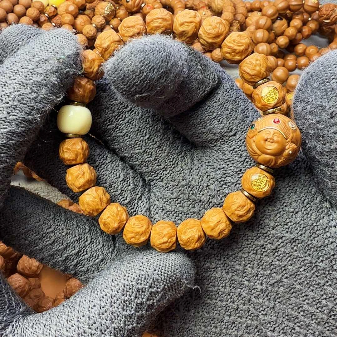 猴头核桃手串龙蛇加财神