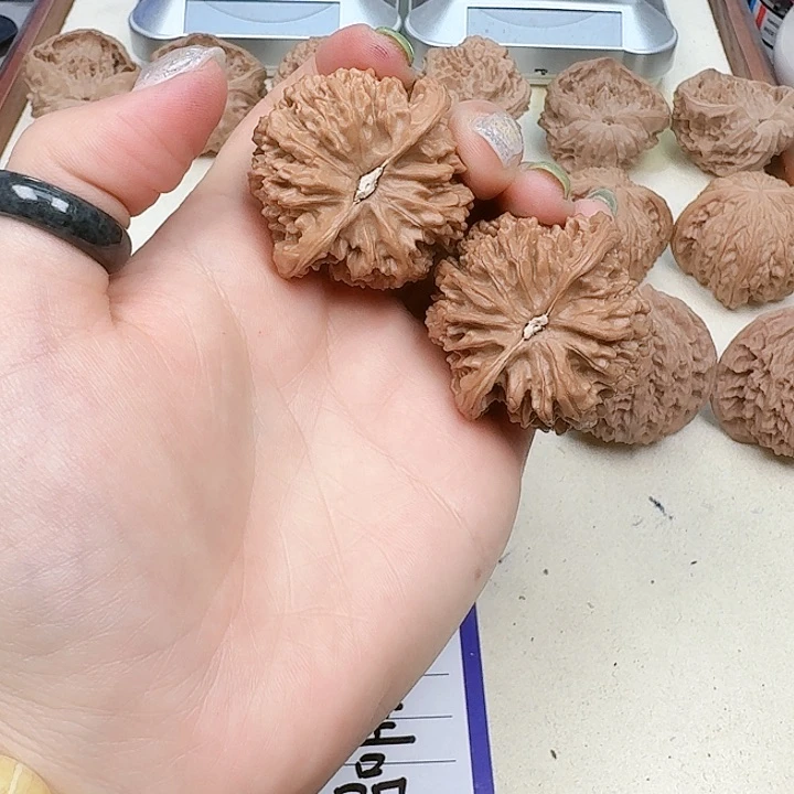 文玩核桃吊坠43全品原装无药满天星