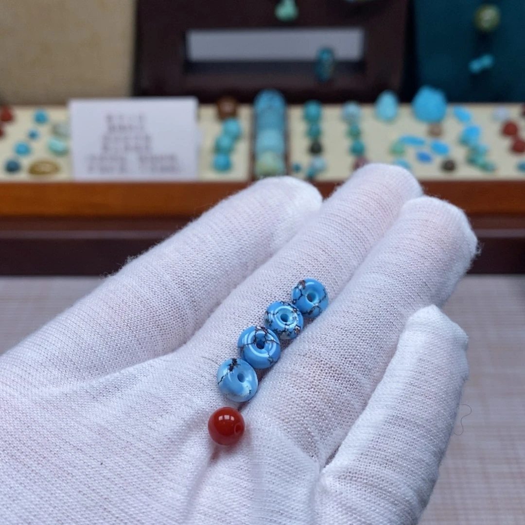 未镶嵌配饰南红玛瑙