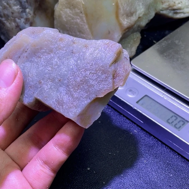 未镶嵌和田玉珠宝半成品