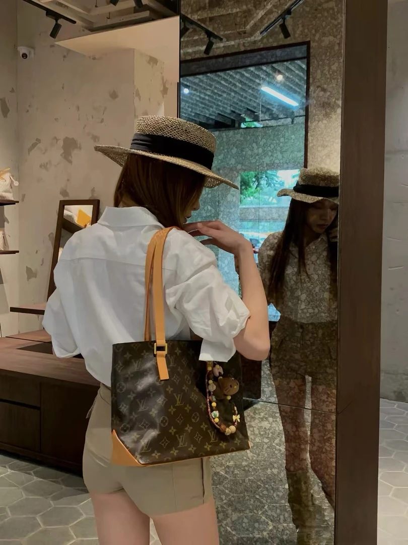 修复品LouisVuitton/路易威登钢琴托特单肩包后换植鞣革3中古包