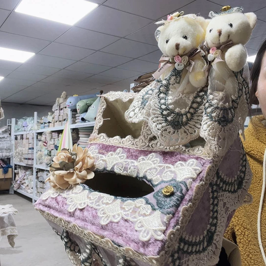 雪尼尔啦咯啦咯啦咯啦咯啦