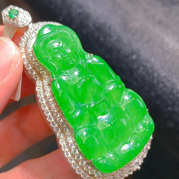 【闪购商品】翡翠颈饰银S925镶嵌翡翠