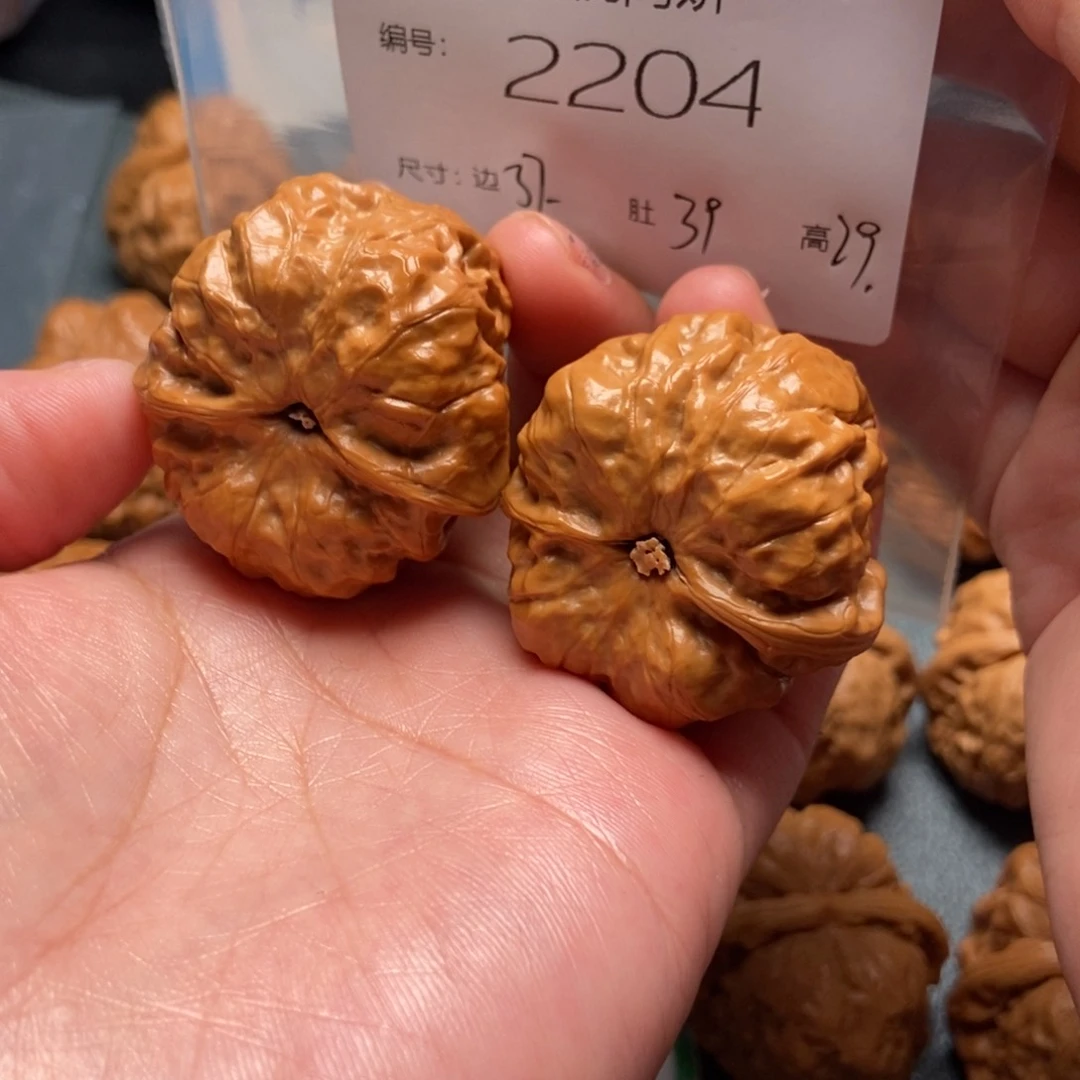 文玩核桃吊坠蛤蟆