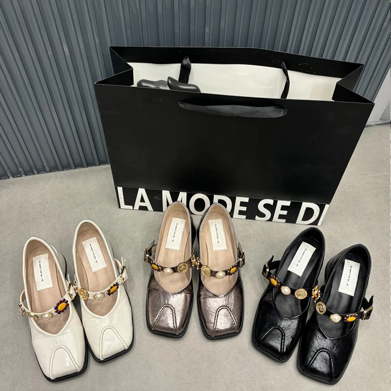 2025新款链条松紧带时尚百搭单鞋网红爆款软底方头粗跟玛丽珍女鞋