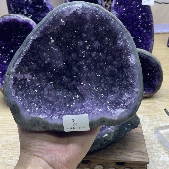 未镶嵌大型摆件（非配饰）紫晶
