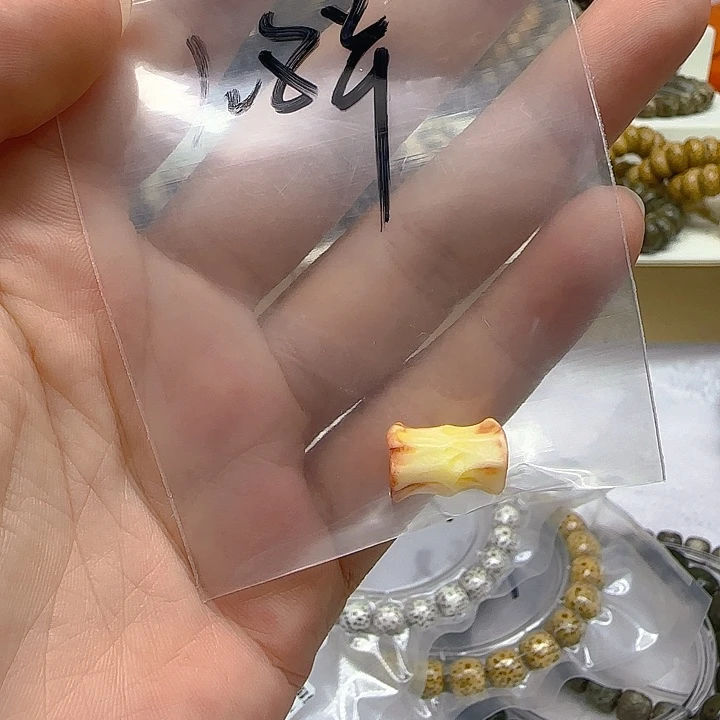 星月菩提手串53哈哈坨坨配饰