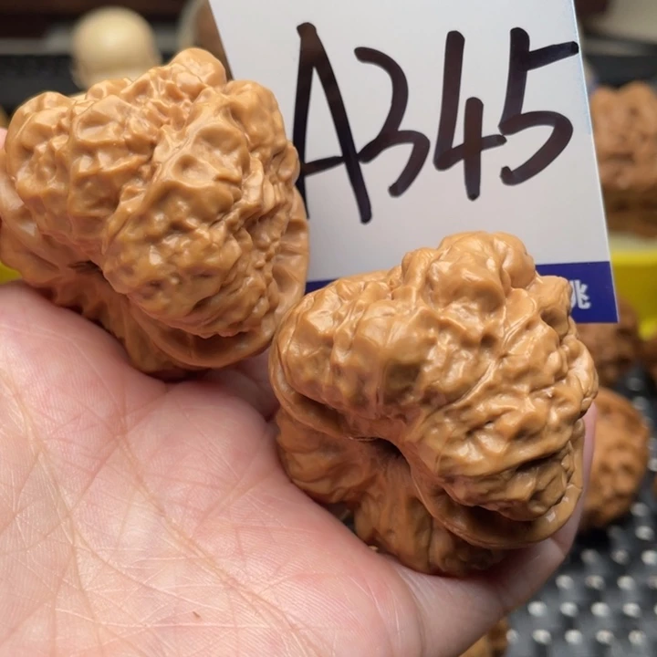 桃核把件蛤蟆头42