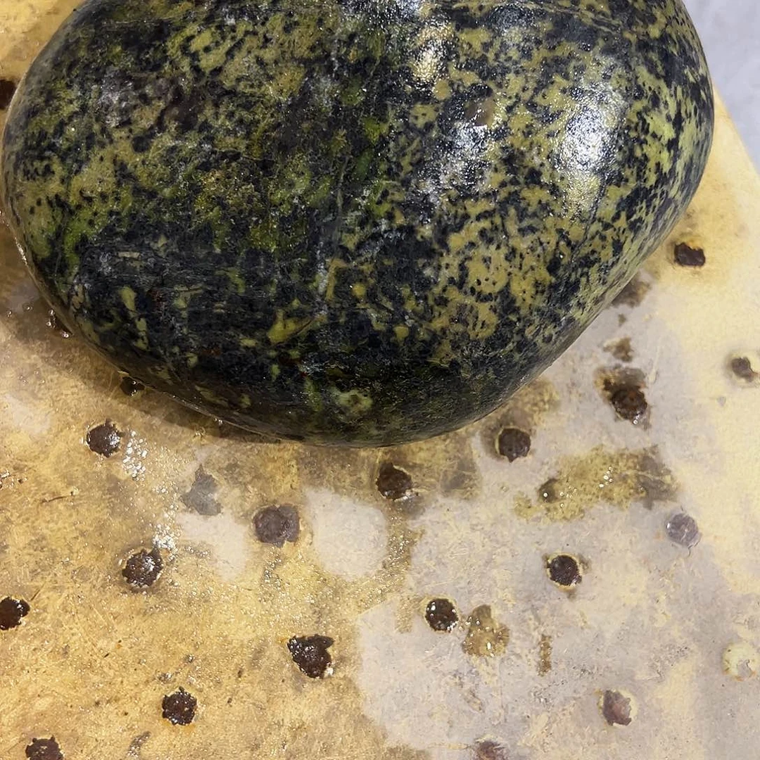 兰***涂福利茶空间天然原石