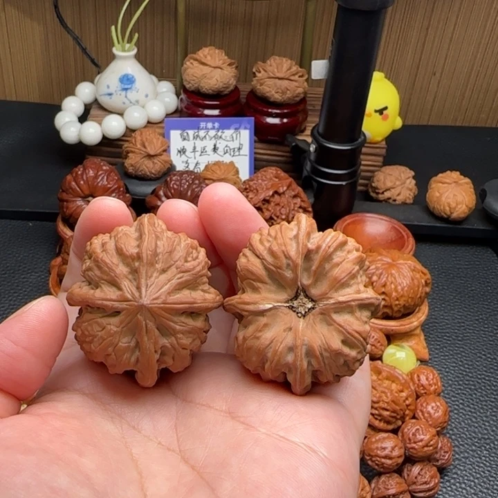 把件文玩核桃平谷凹底四棱全品43