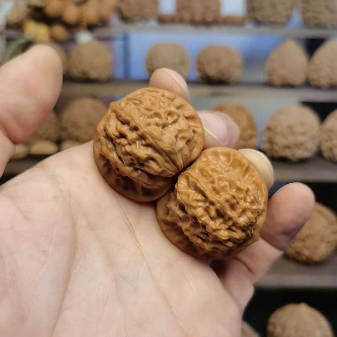 把件文玩核桃36全品瓷娃娃精对