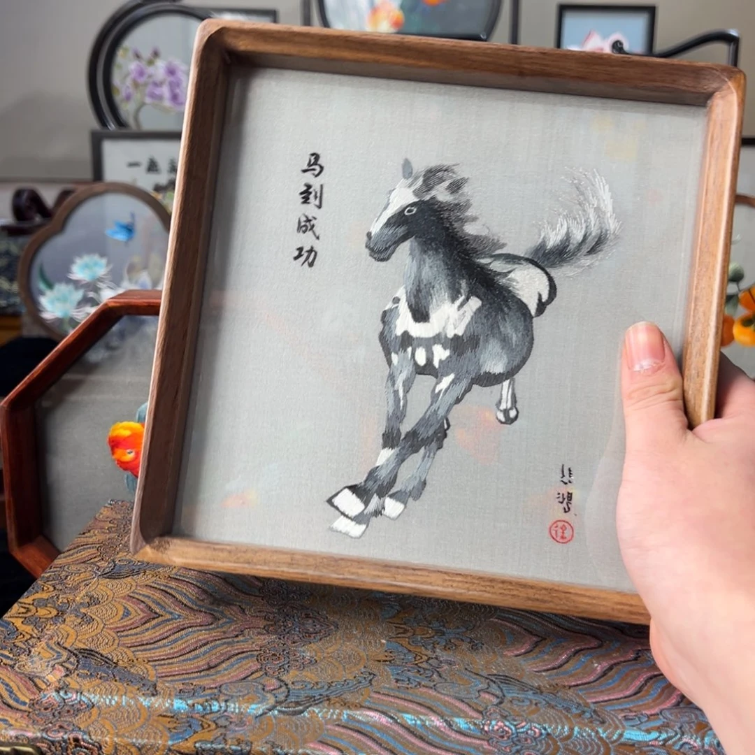 刺绣纯手工刺绣双面绣实木摆件