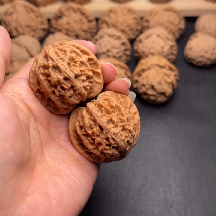 把件文玩核桃40宫灯克重42.3