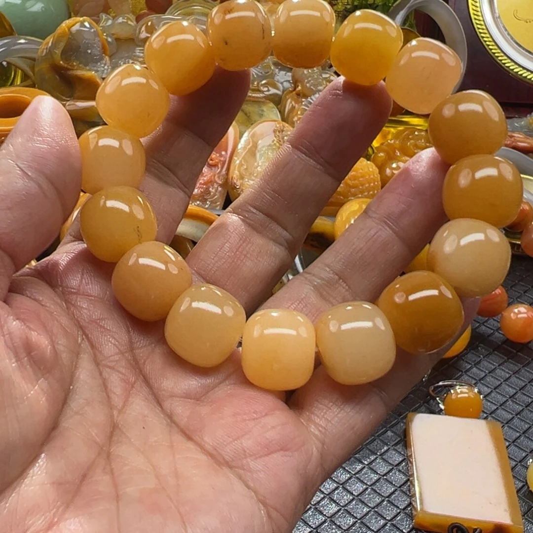石英质玉未镶嵌颈饰