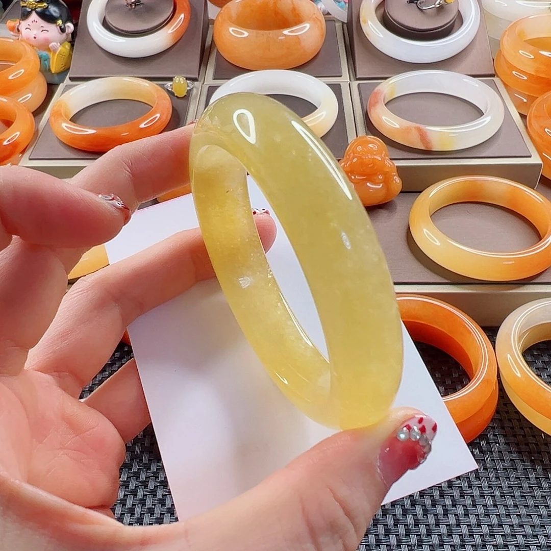 石英质玉（黄龙玉）未镶嵌手镯