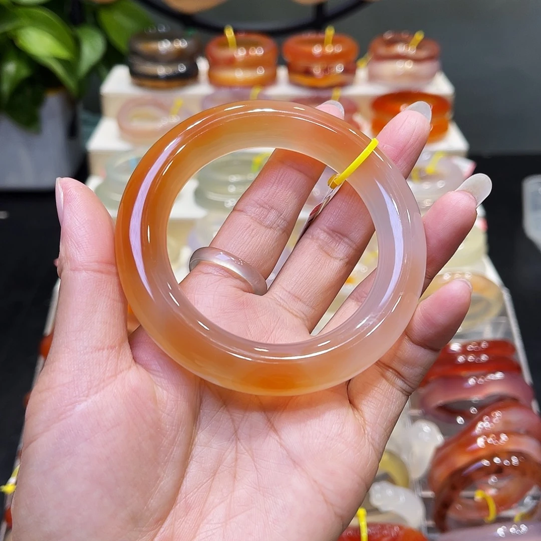 玛瑙/玉髓未镶嵌手镯