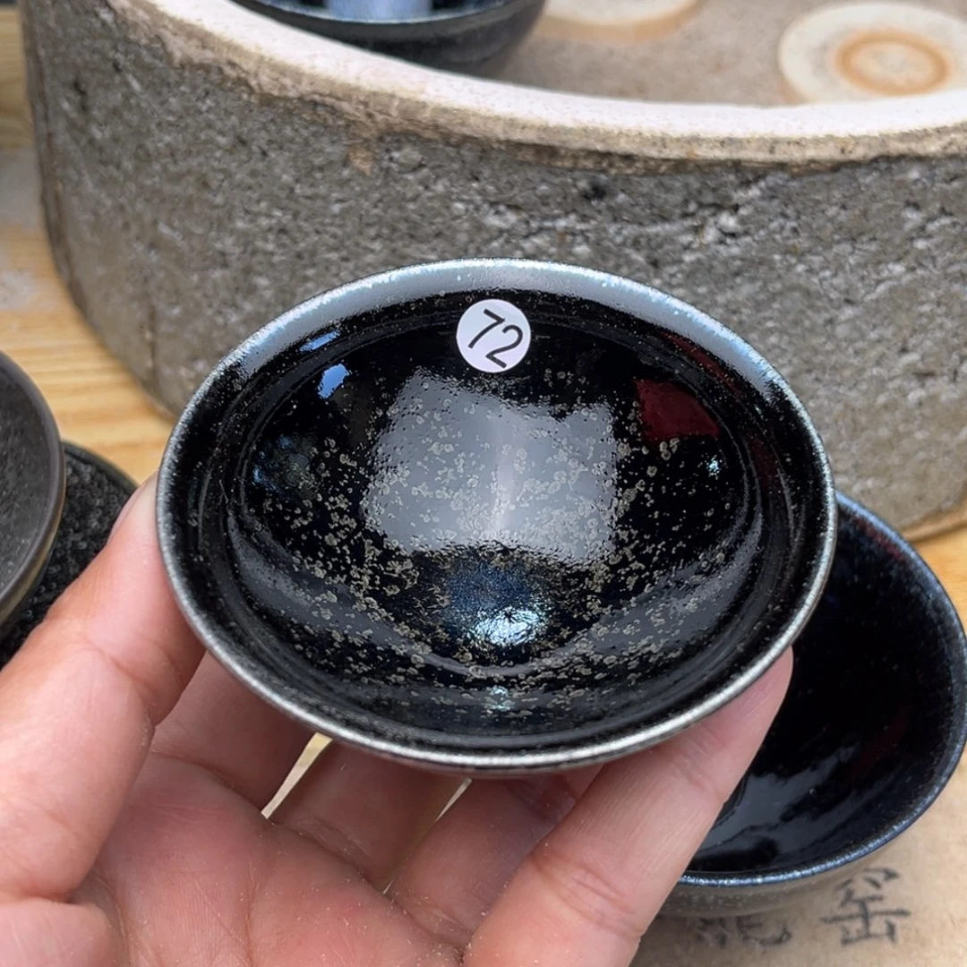 茶盏义兴龙窑坚持真柴烧