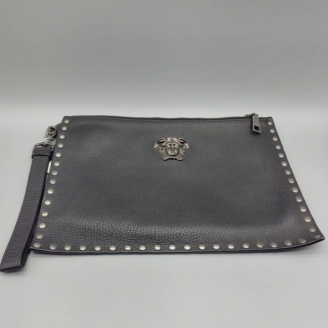 95新 VERSACE/范思哲  黑色手拿包 1662 3307