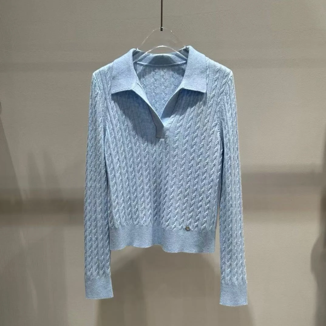 2025新款气质百搭翻领蓝色针织衫HX0133