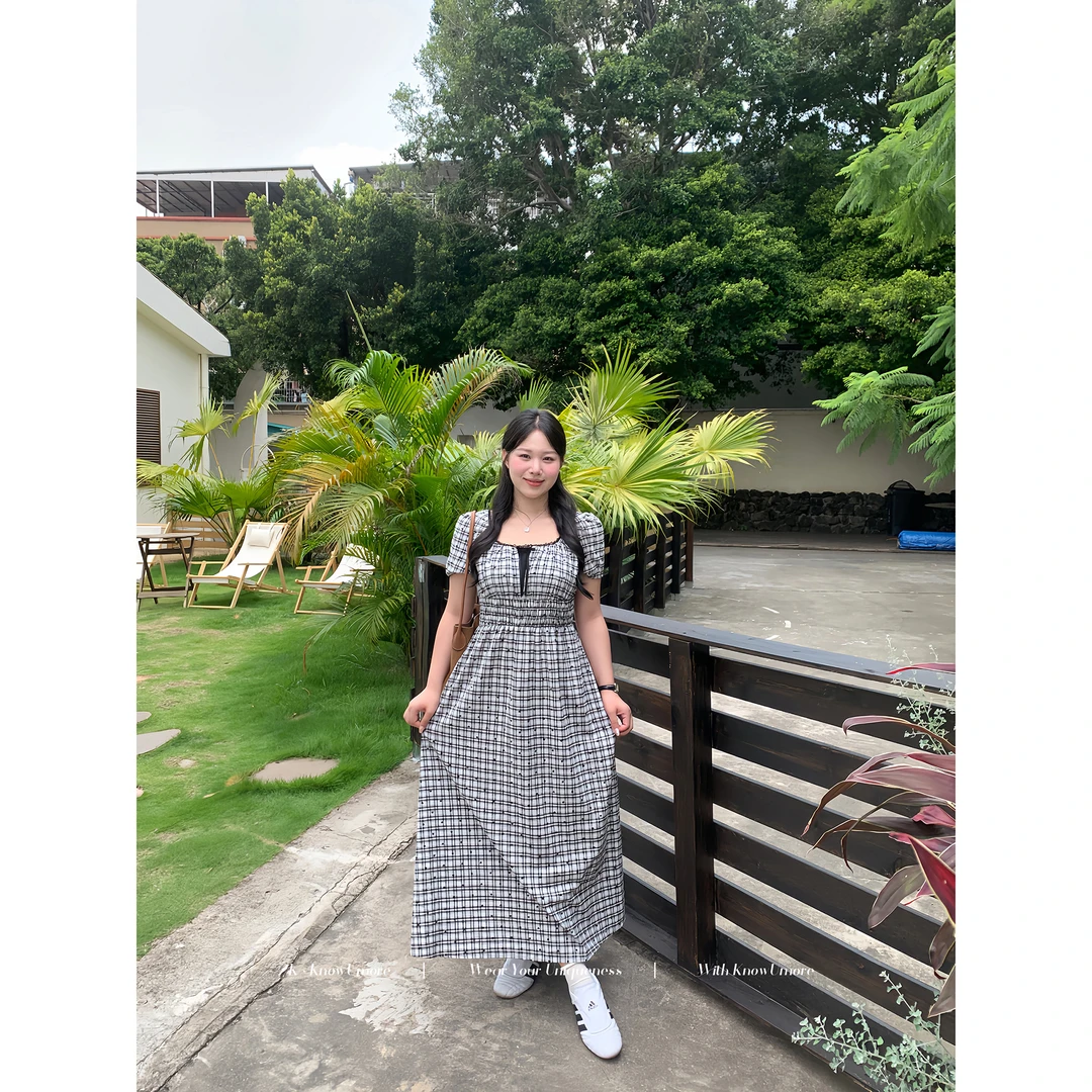 知葵微胖定制【长岛香氛】夏季韩系方领复古格子连衣裙12252L5211