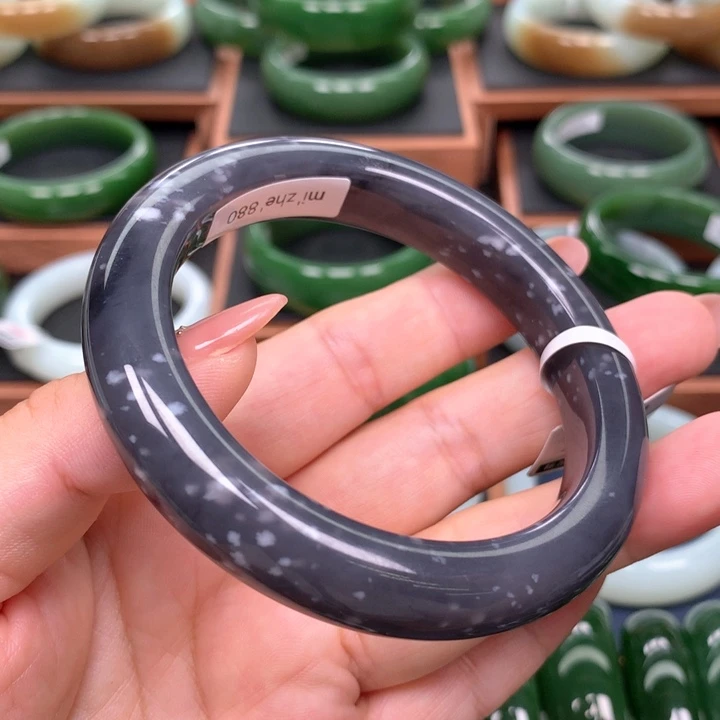 和田玉手镯未镶嵌6061圈口