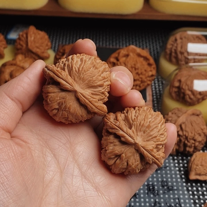 把件文玩核桃知***?9号40全白